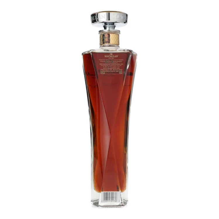 Macallan 1824 Series Oscuro Single Malt Scotch Whisky 700ml